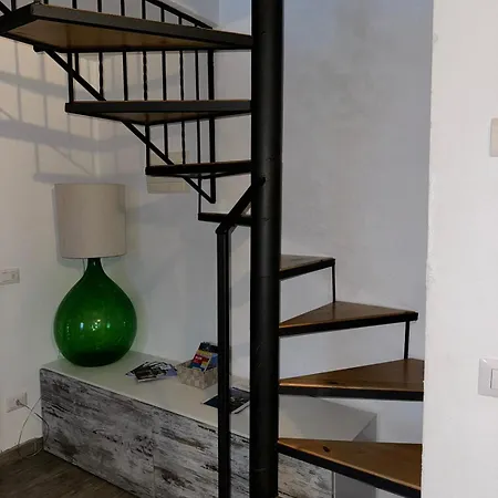 Rustico Maria Full House View Escape