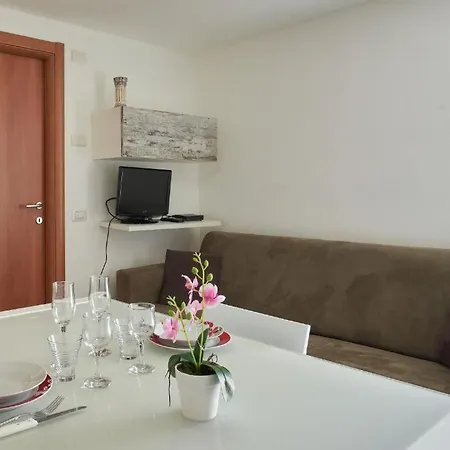 Rustico Maria Full House View Escape