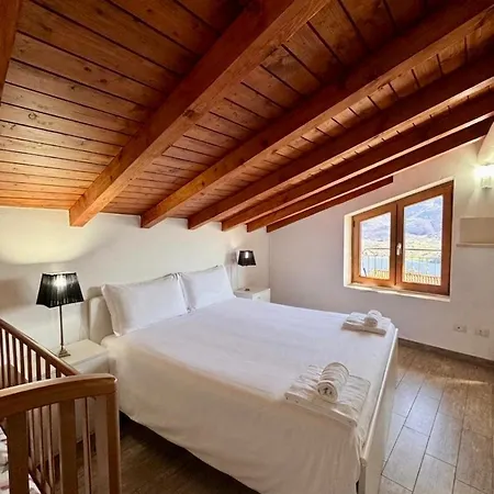 Rustico Maria Full House View Escape *