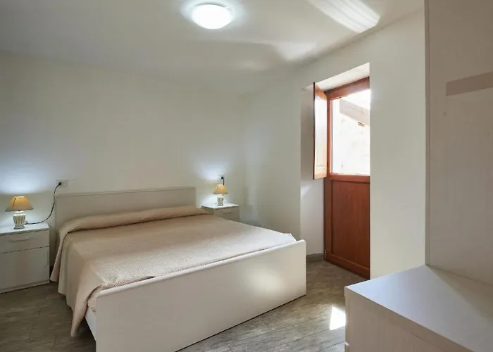 Rustico Maria Full House View Escape Vercana