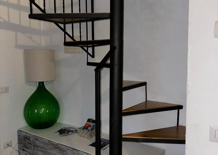 Rustico Maria Full House View Escape